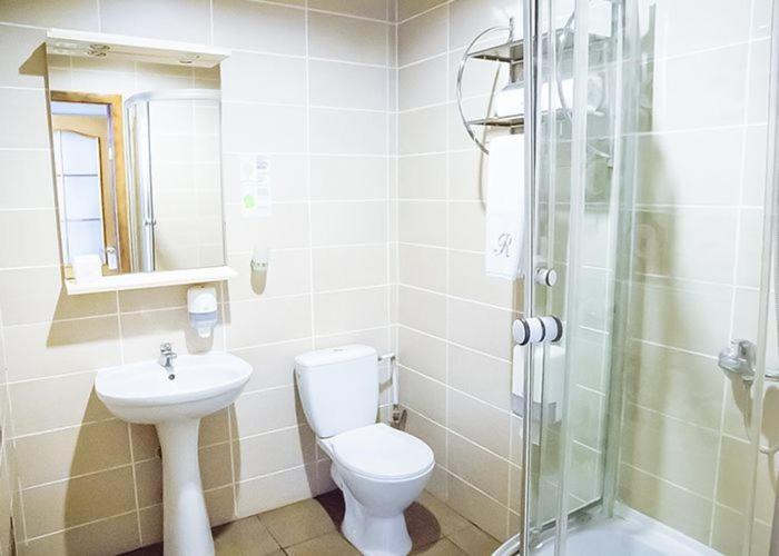 Optima Sumy Hotell Exteriör bild