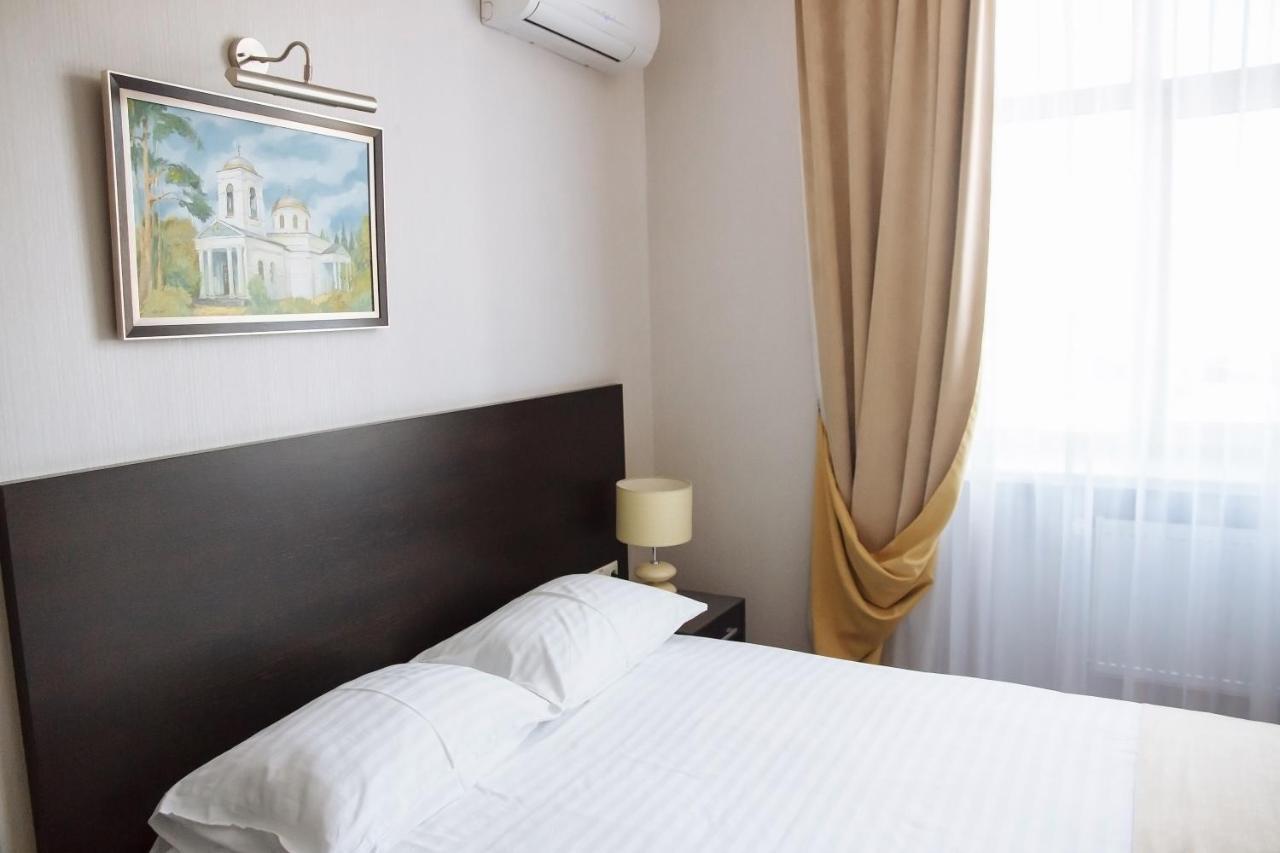 Optima Sumy Hotell Exteriör bild